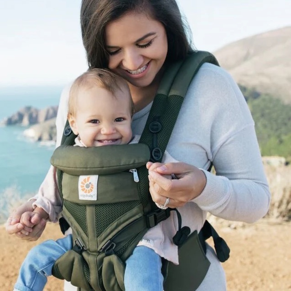 ERGOBABY Omni 360 cool air mesh green